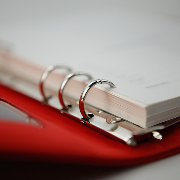 愛歐裝訂方式--圈裝（鐵圈，塑料圈裝）